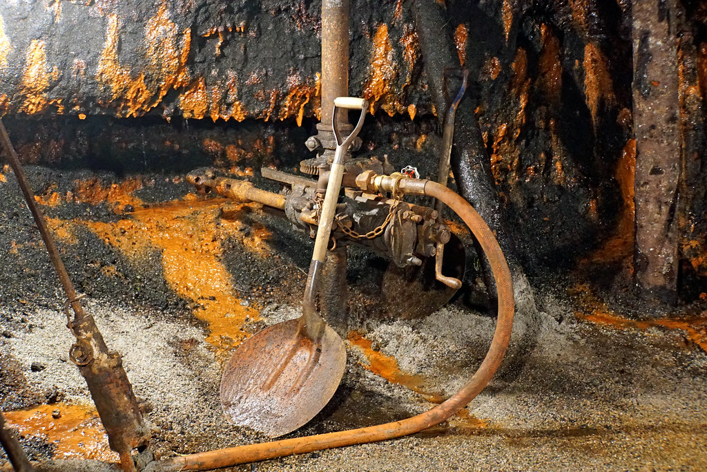 Coalface - Dennis Jarvis